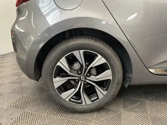 RENAULT CLIO V - voiture d'occasion - Photo 23