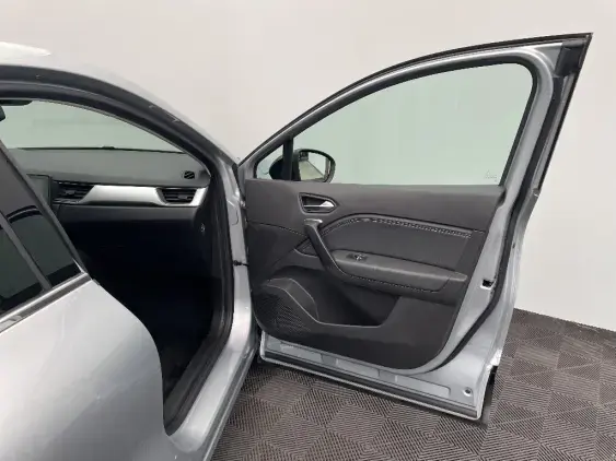 RENAULT CAPTUR II - voiture d'occasion - Photo 19