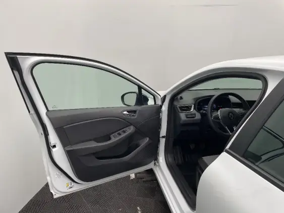 RENAULT CLIO V - voiture d'occasion - Photo 18