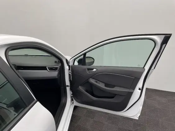 RENAULT CLIO V - voiture d'occasion - Photo 19