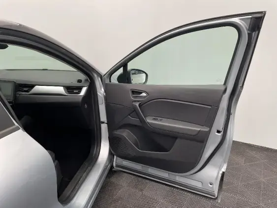 RENAULT CAPTUR II - voiture d'occasion - Photo 19