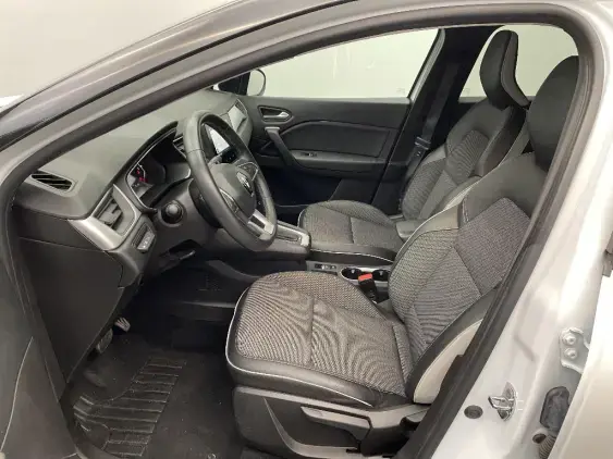 RENAULT CAPTUR II - voiture d'occasion - Photo 17