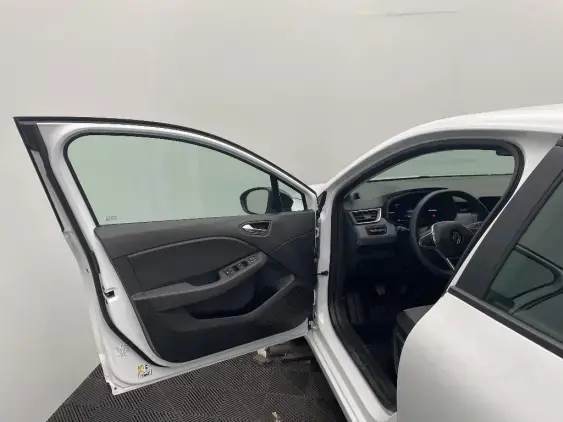 RENAULT CLIO V - voiture d'occasion - Photo 18