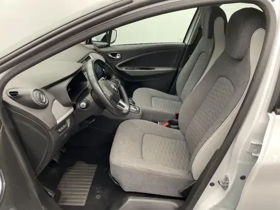 RENAULT ZOE - voiture d'occasion - Photo 16