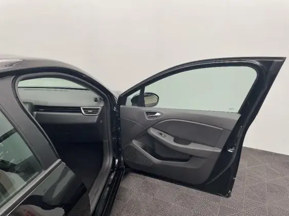 RENAULT CLIO V - voiture d'occasion - Photo 18