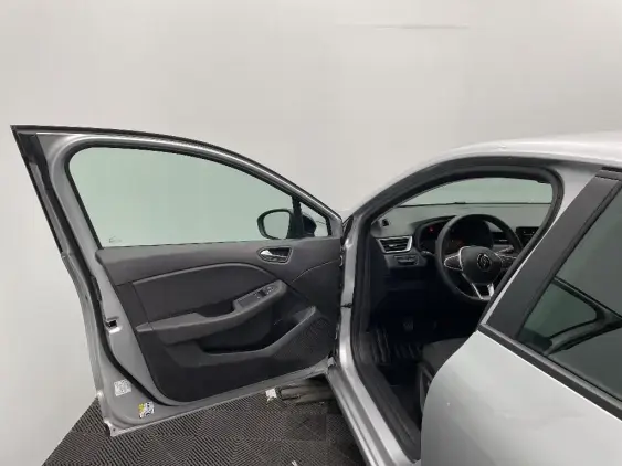 RENAULT CLIO V - voiture d'occasion - Photo 17