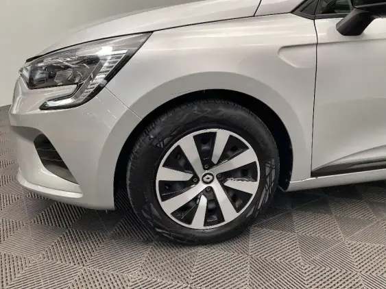 RENAULT CLIO V - voiture d'occasion - Photo 20