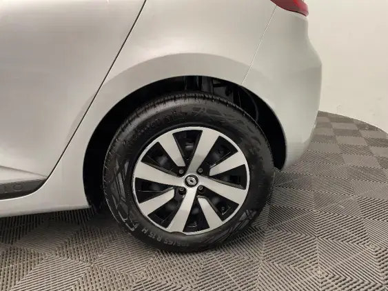 RENAULT CLIO V - voiture d'occasion - Photo 21