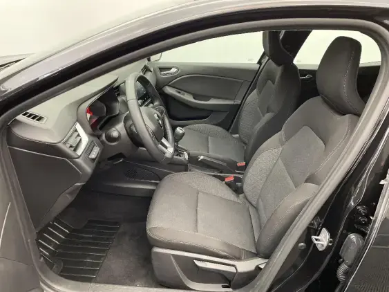 RENAULT CLIO V - voiture d'occasion - Photo 16