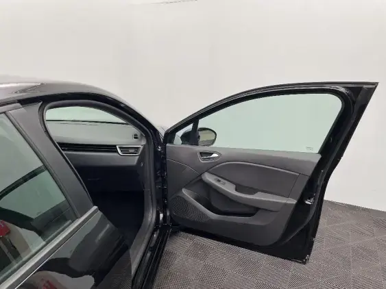 RENAULT CLIO V - voiture d'occasion - Photo 18