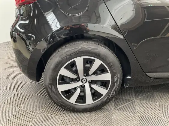 RENAULT CLIO V - voiture d'occasion - Photo 22