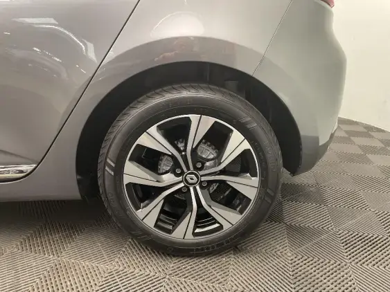 RENAULT CLIO V - voiture d'occasion - Photo 22