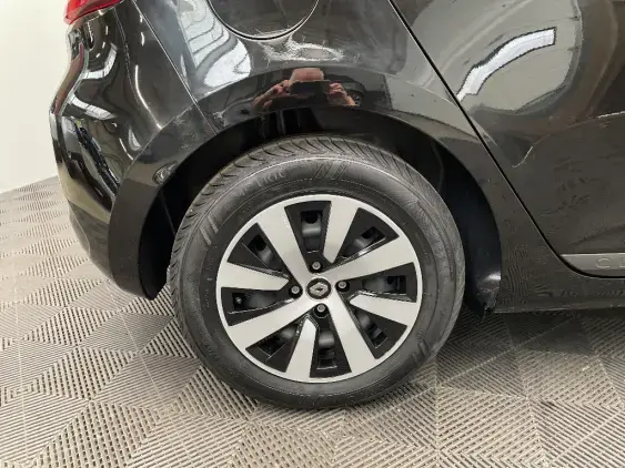 RENAULT CLIO V - voiture d'occasion - Photo 22