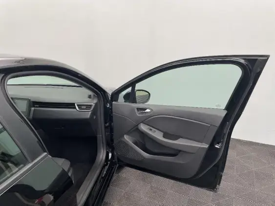 RENAULT CLIO V - voiture d'occasion - Photo 18