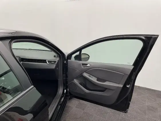 RENAULT CLIO V - voiture d'occasion - Photo 18