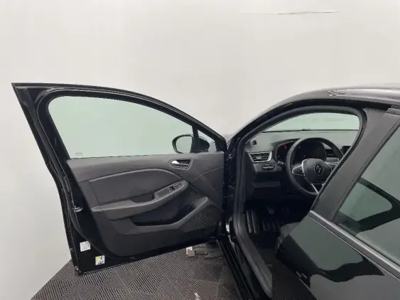 RENAULT CLIO V - voiture d'occasion - Photo 17