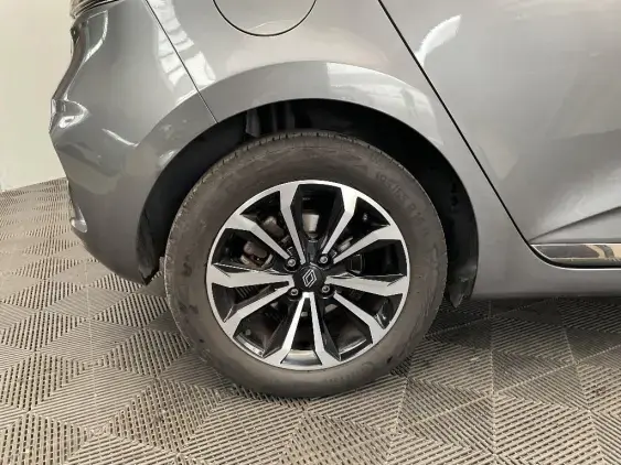 RENAULT CLIO V - voiture d'occasion - Photo 23