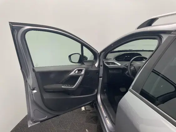 PEUGEOT 2008 - voiture d'occasion - Photo 18