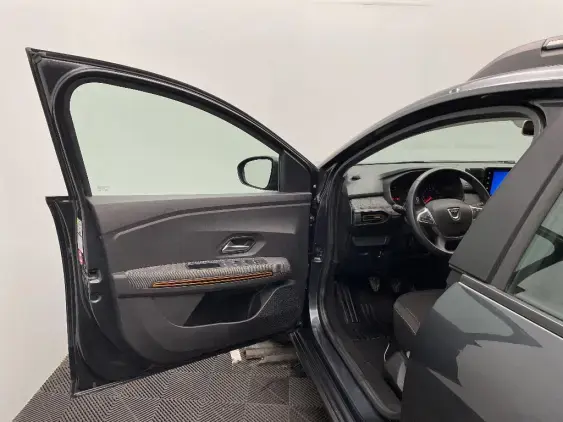 DACIA SANDERO III - voiture d'occasion - Photo 18