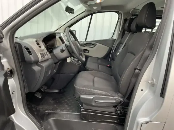 RENAULT TRAFIC III - voiture d'occasion - Photo 16