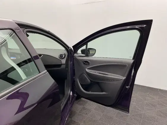 RENAULT ZOE - voiture d'occasion - Photo 19