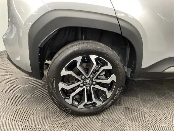 TOYOTA YARIS CROSS I - voiture d'occasion - Photo 23