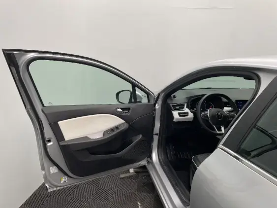 RENAULT CLIO V - voiture d'occasion - Photo 18