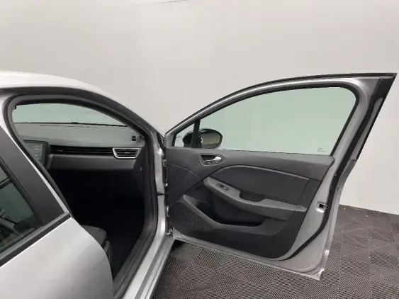 RENAULT CLIO V - voiture d'occasion - Photo 18