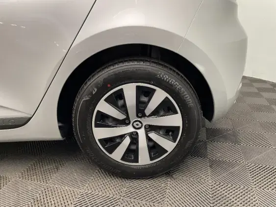 RENAULT CLIO V - voiture d'occasion - Photo 21