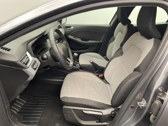 RENAULT CLIO V - voiture d'occasion - Photo 17