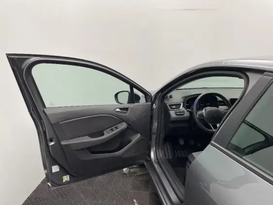 RENAULT CLIO V - voiture d'occasion - Photo 18