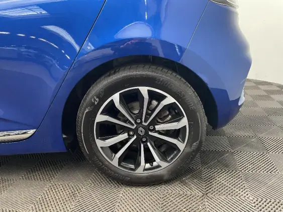 RENAULT CLIO V - voiture d'occasion - Photo 22