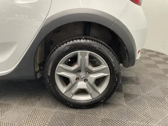 DACIA SANDERO II - voiture d'occasion - Photo 22