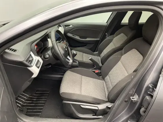 RENAULT CLIO V - voiture d'occasion - Photo 17