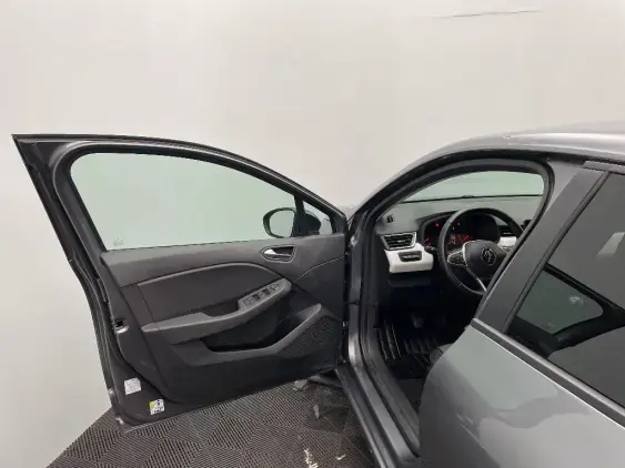 RENAULT CLIO V - voiture d'occasion - Photo 18