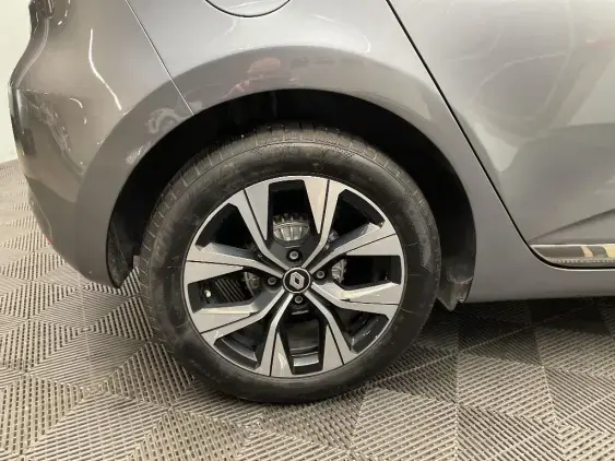 RENAULT CLIO V - voiture d'occasion - Photo 23