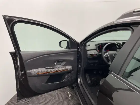 DACIA SANDERO III - voiture d'occasion - Photo 18