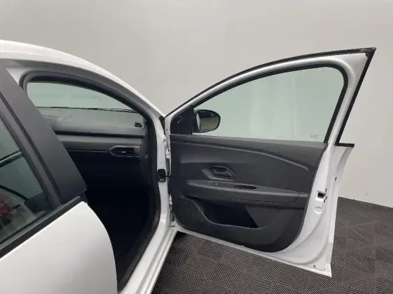 DACIA SANDERO III - voiture d'occasion - Photo 18