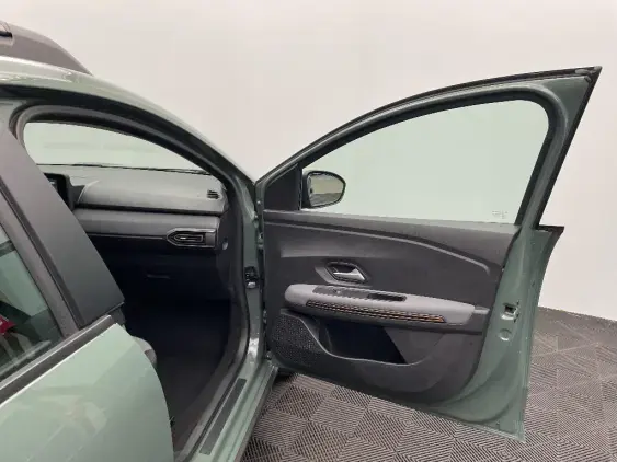 DACIA SANDERO III - voiture d'occasion - Photo 19