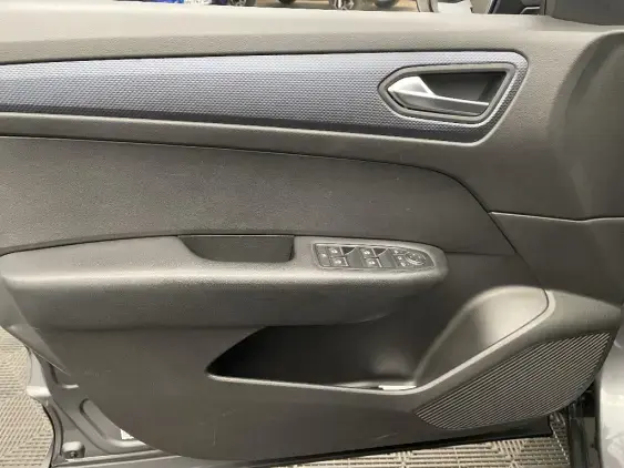 RENAULT ARKANA - voiture d'occasion - Photo 18