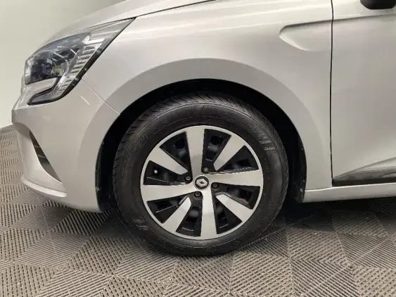 RENAULT CLIO V - voiture d'occasion - Photo 20