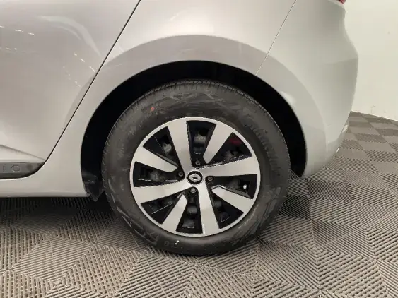 RENAULT CLIO V - voiture d'occasion - Photo 21