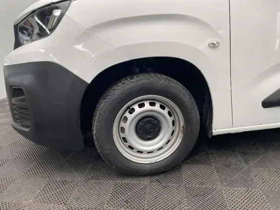 PEUGEOT PARTNER III - voiture d'occasion - Photo 20