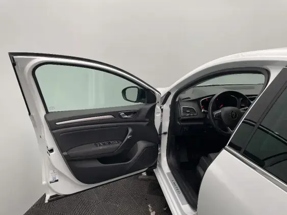 RENAULT MEGANE IV - voiture d'occasion - Photo 18