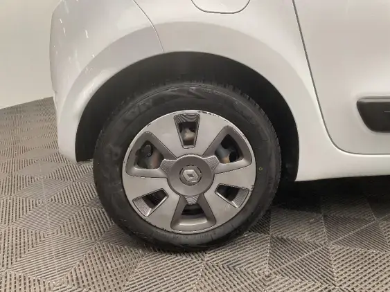 RENAULT TWINGO III - voiture d'occasion - Photo 22