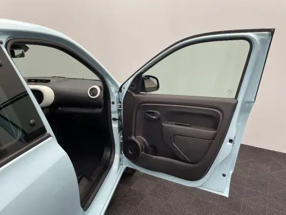 RENAULT TWINGO ELECTRIQUE III - voiture d'occasion - Photo 18