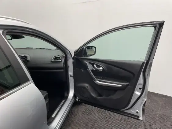 RENAULT KADJAR - voiture d'occasion - Photo 19