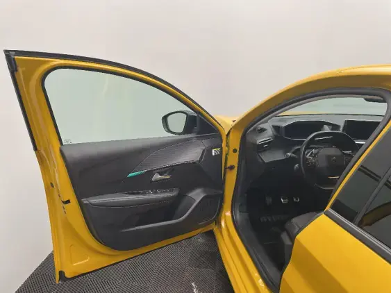 PEUGEOT 208 BUSINESS R II - voiture d'occasion - Photo 18