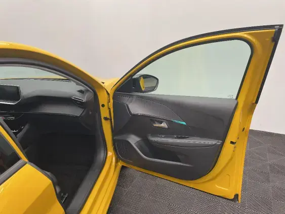 PEUGEOT 208 BUSINESS R II - voiture d'occasion - Photo 19