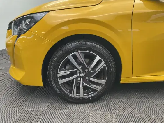 PEUGEOT 208 BUSINESS R II - voiture d'occasion - Photo 21